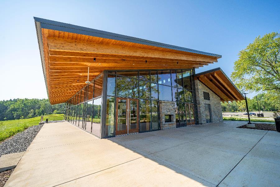hillside-glass-siding